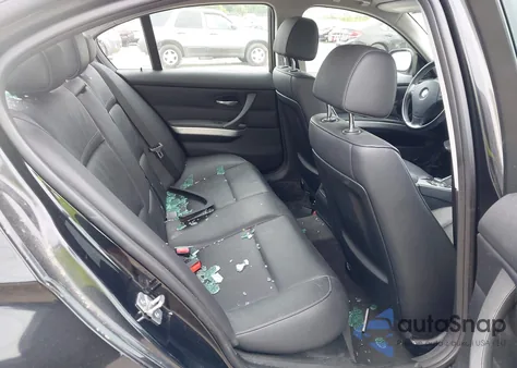 2011 BMW 328I z USA, uszkodzony, nr VIN WBAPH7G52BNN07776